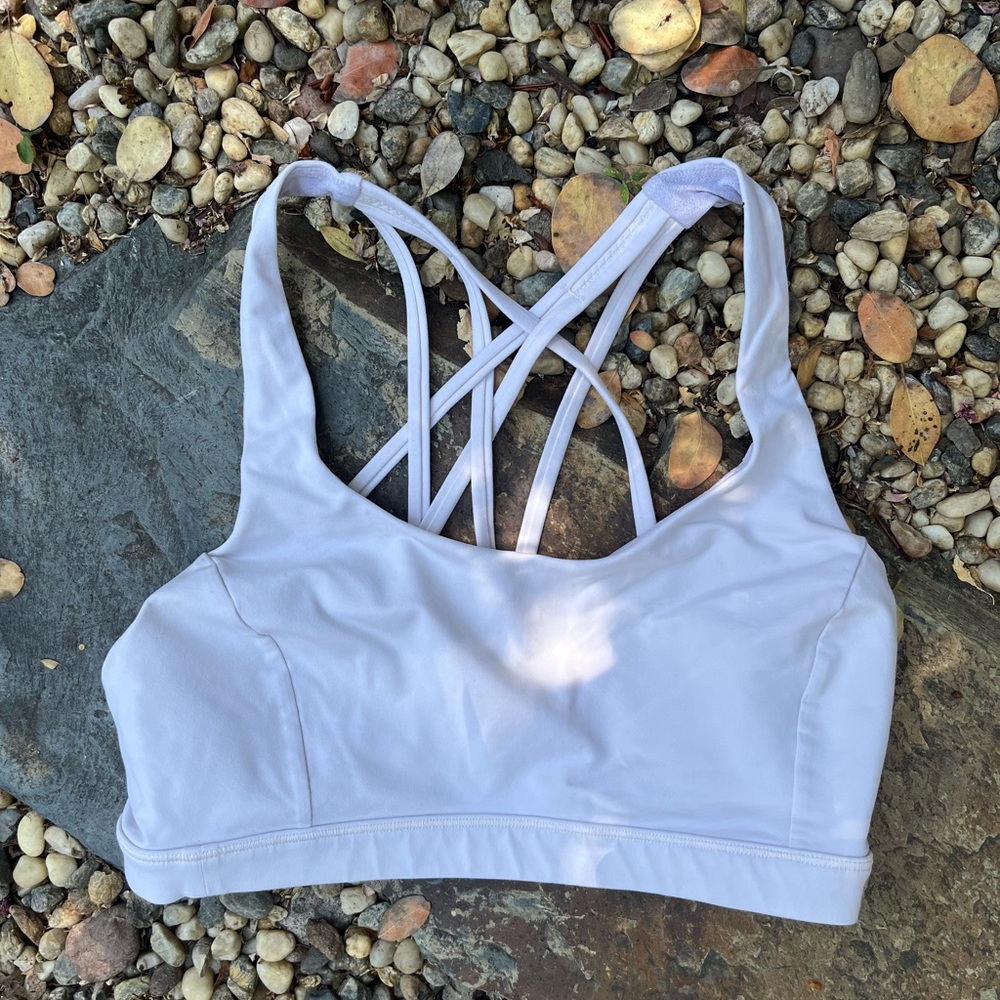 Lululemon light pink FREE TO BE SERENE Sports Bra..